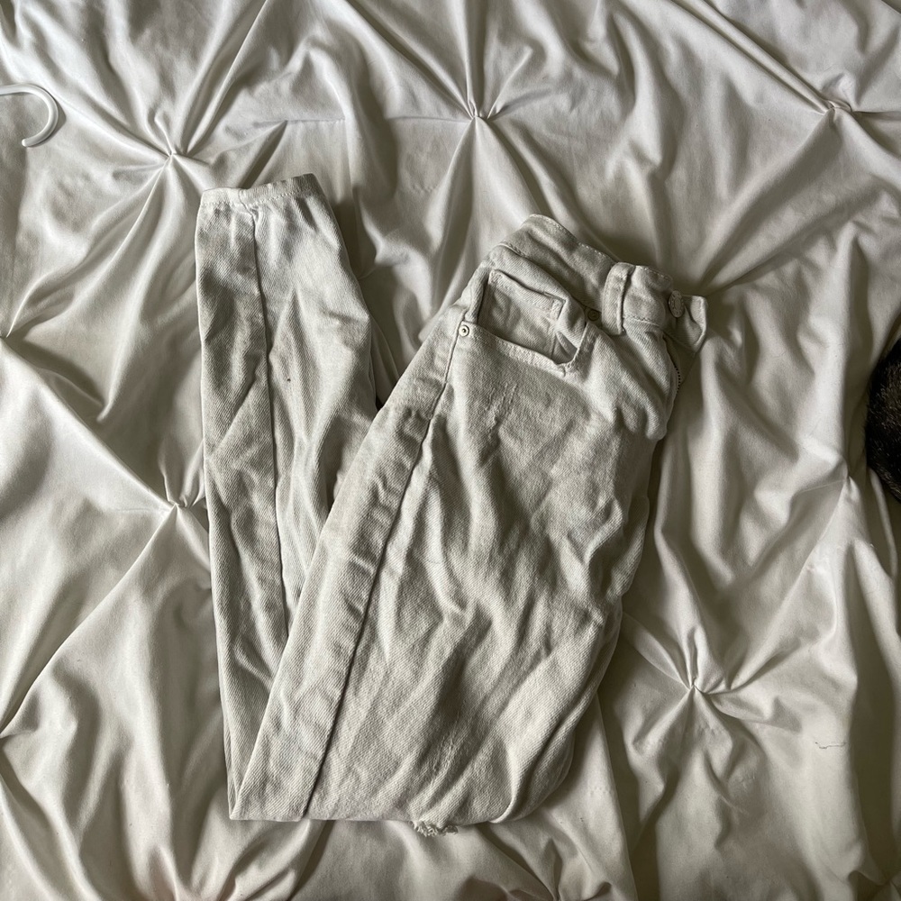 Cream / white pants. Barely worn